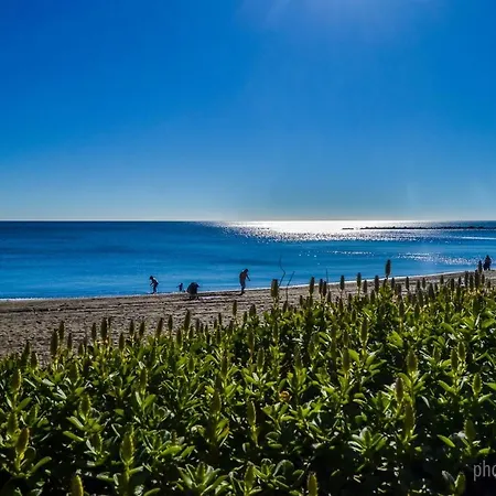 Torrealmadena Vista Al Mar - Playa A 200 Metros, Camino Recto Sin Cuestas Apartment